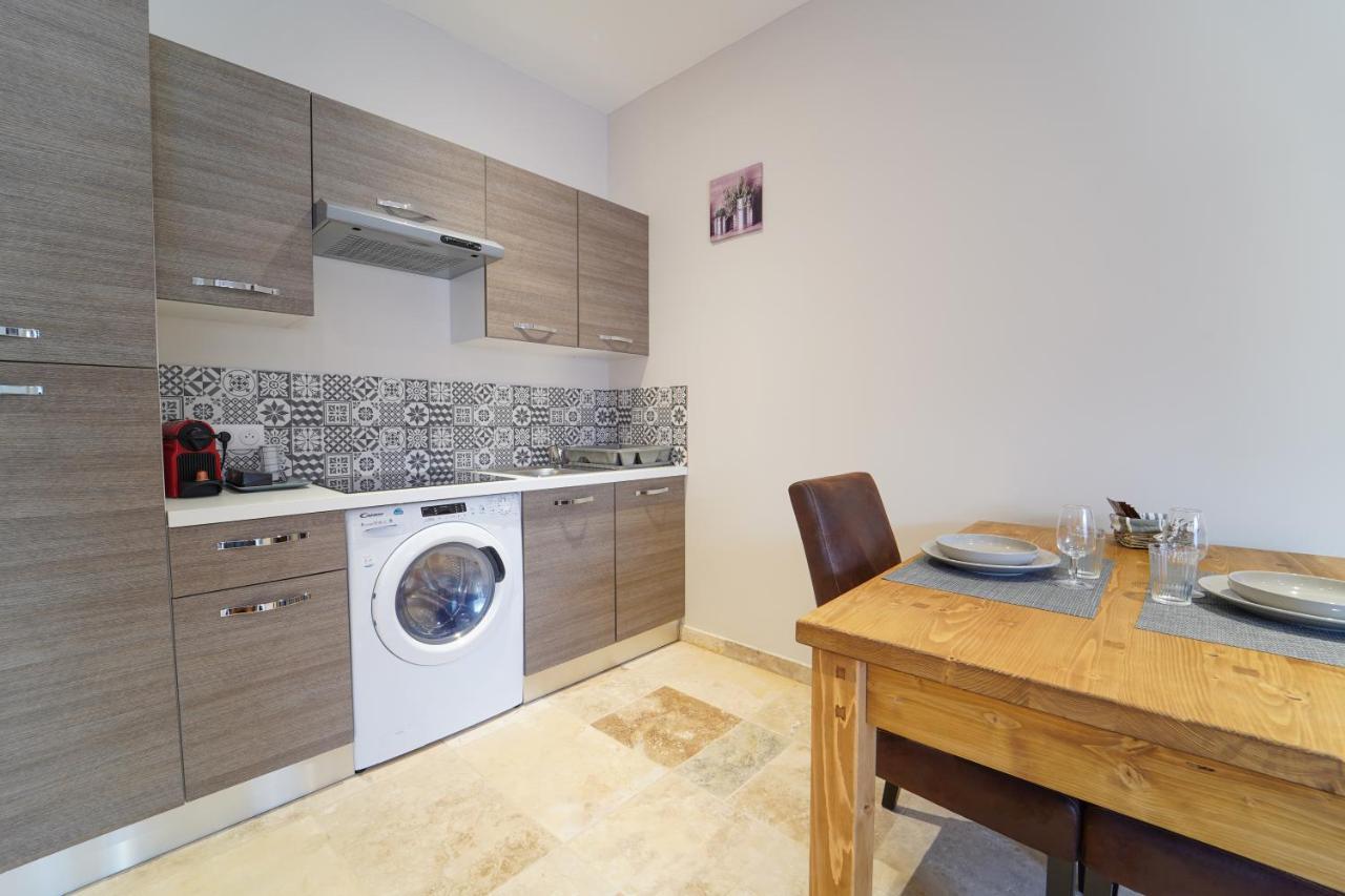Les Vallees By Cocoonr Apartment Bonnefamille Luaran gambar